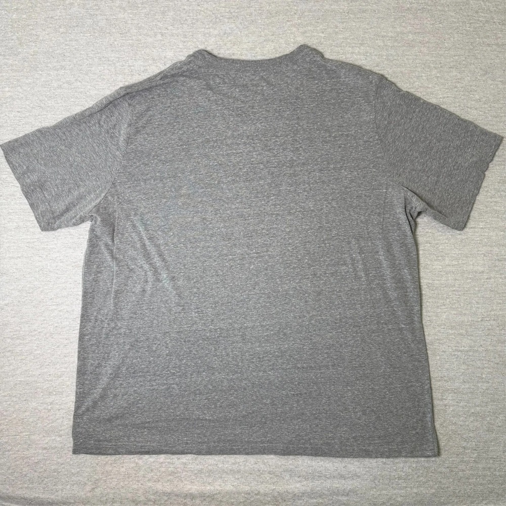 Disney Mickey Mouse Men's T Shirt 3XL Gray Graphic Short Sleeve Retro Tee - Picture 6 of 7